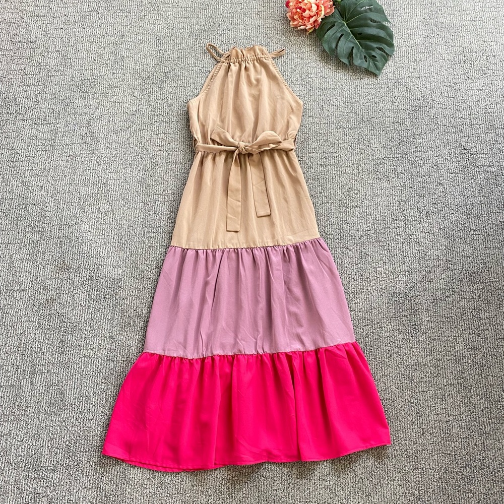 Color Block Halter Dress - Picture 6 of 14